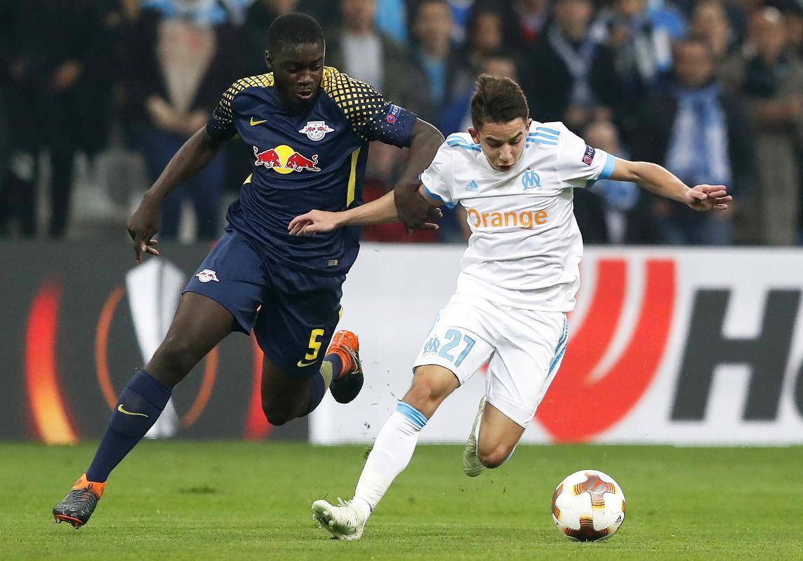 法甲联赛轮焦点对决即将上演,马赛与图卢兹的较量将成为检验两队战术体系与竞技状态的重要试金石