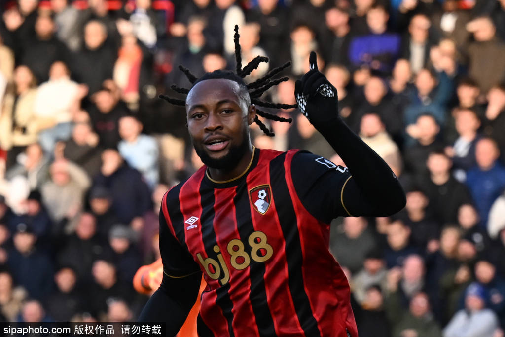 进城?切尔西热刺已退出竞争 曼城有望签下塞梅尼奥