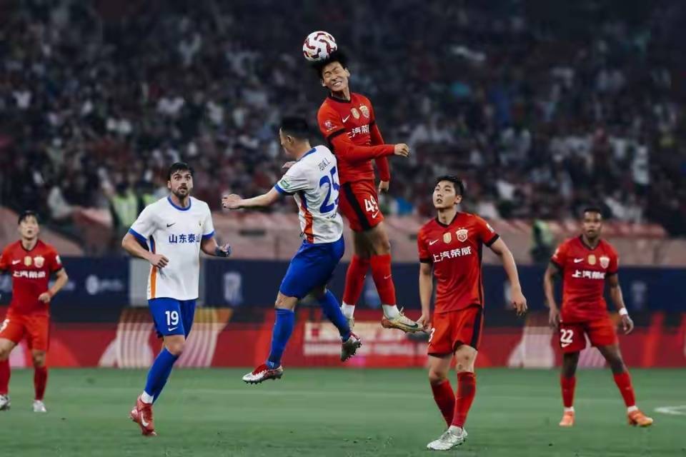 20岁新星接近留洋,比王钰栋还受欢迎,已收到德甲报价,土超豪门也对其虎视眈眈