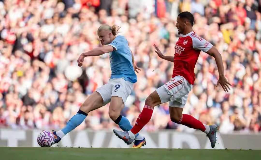 1分=前四?曼联迎战苦主阿森纳,这次能抓住机会吗?